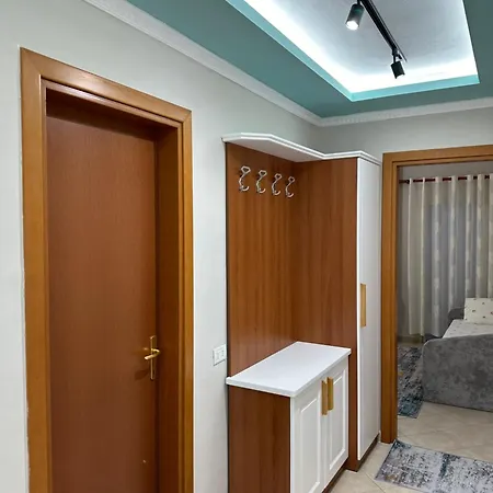 Manes Apartment Golem (Tirana)