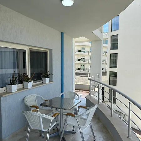 Apartment Manes Golem (Tirana)